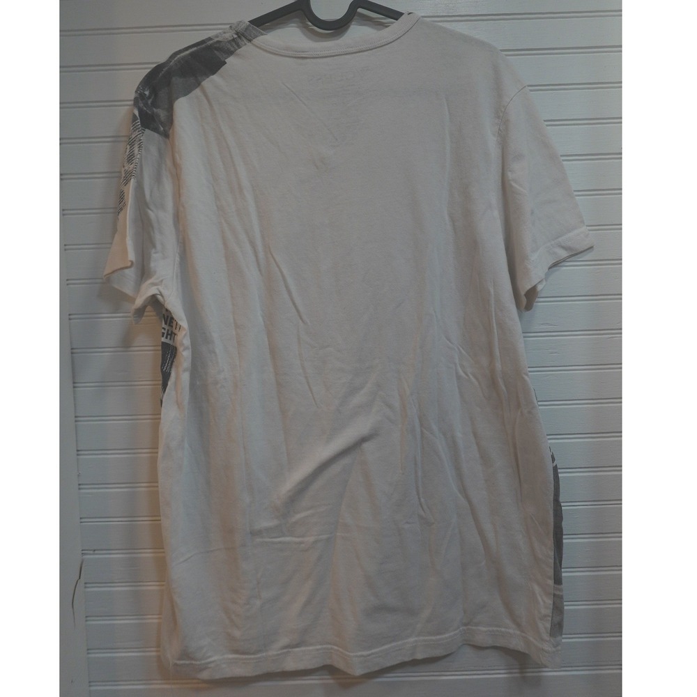 Guess 81 Script V-Neck T-Shirt Men's Large Los Angeles Streetwear Y2K Grunge Tee - Picture 6 of 8